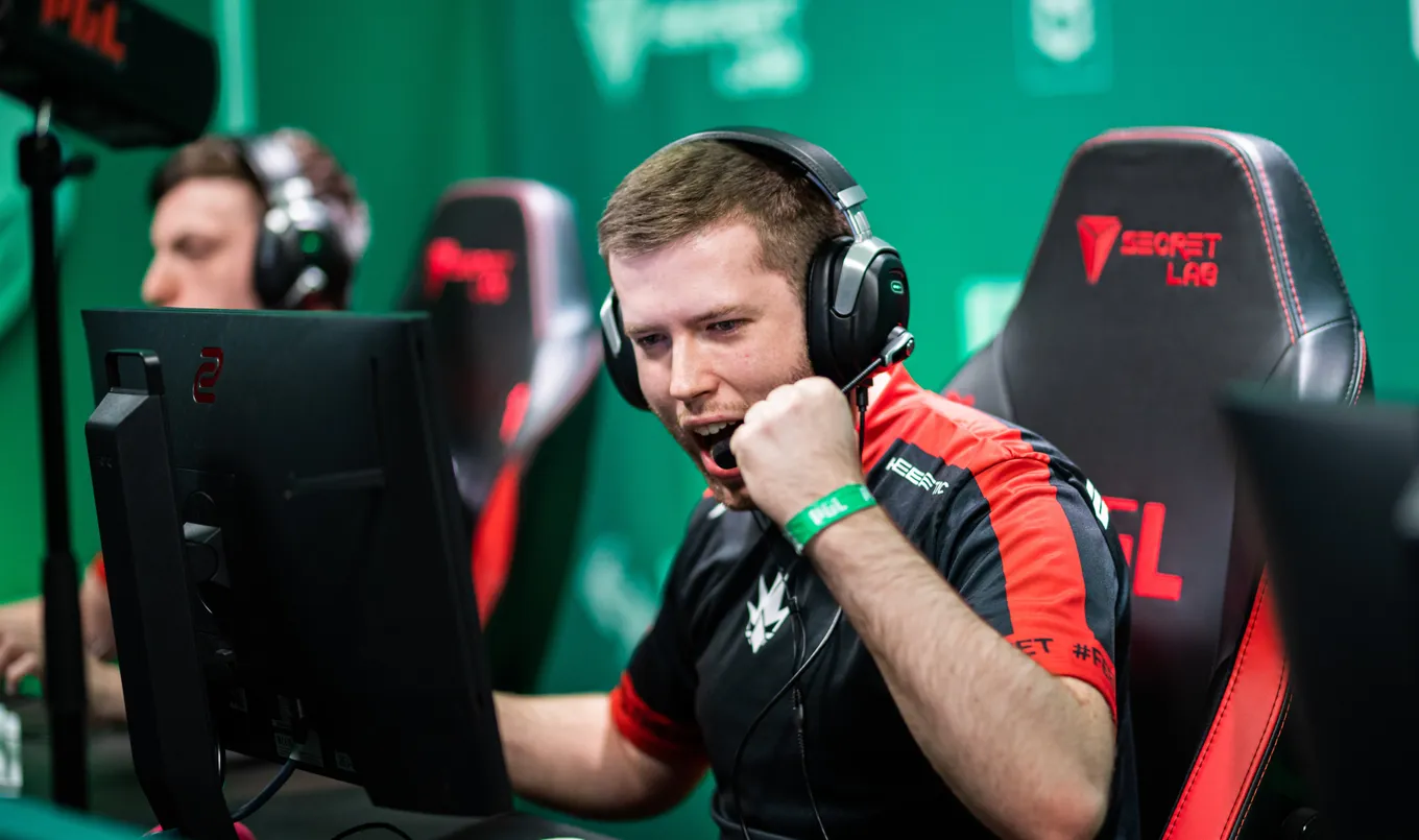 ENCE — HEET: первый матч нового состава ENCE