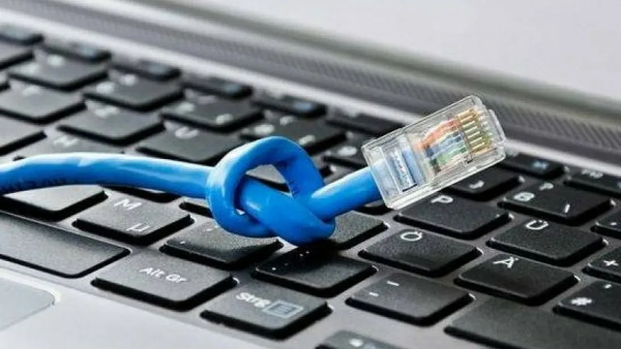 Отсутствие стабильного интернета заставило красноярцев адаптироваться к реалиям, напоминающим жизнь десятилетней давности