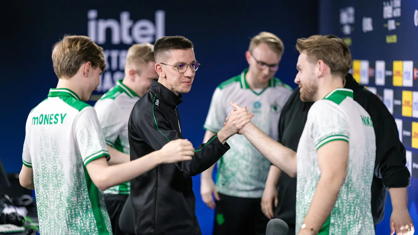 Прогноз на матч MOUZ – Team Falcons: «соколы» получат серьезный отпор от «мышек»