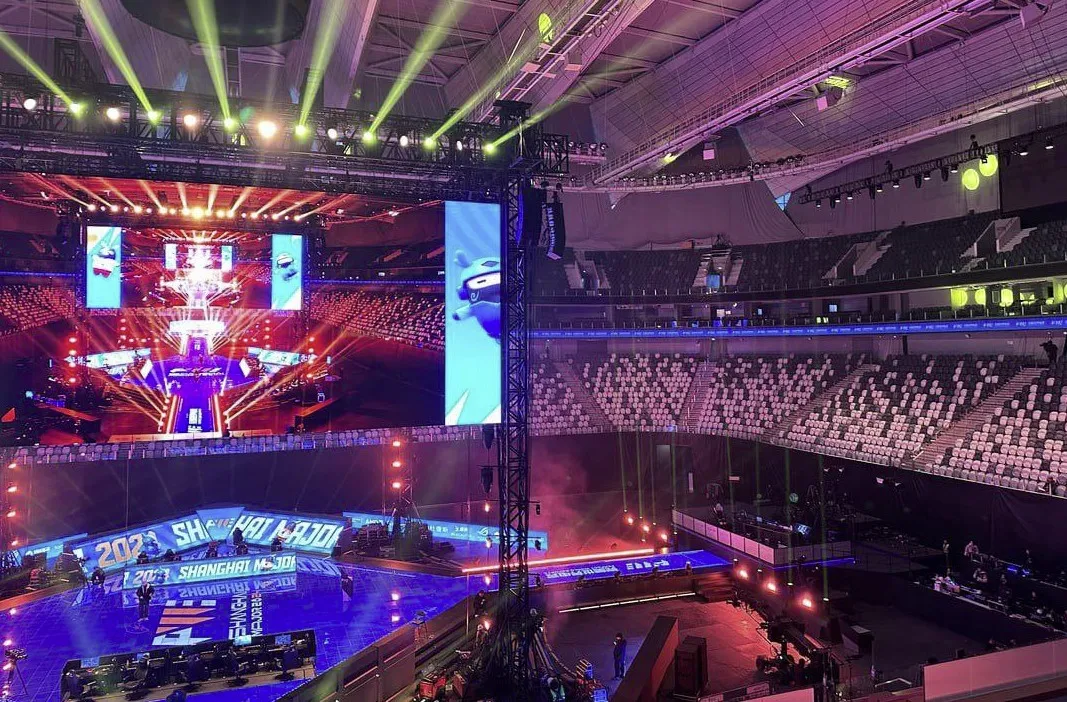 Сцена плей-офф Perfect World Shanghai Major 2024