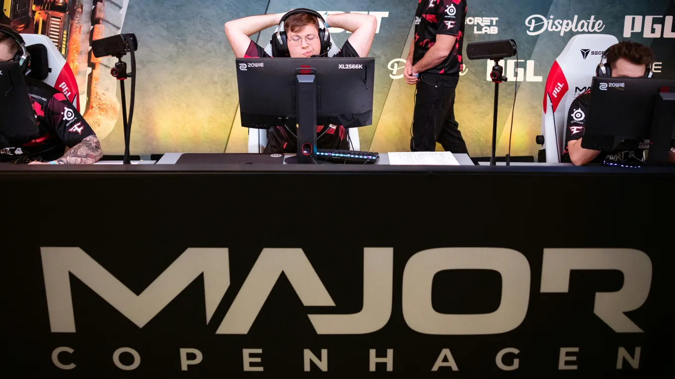 Imperial Esports – FaZe: дружина karrigan справится с бразильской угрозой