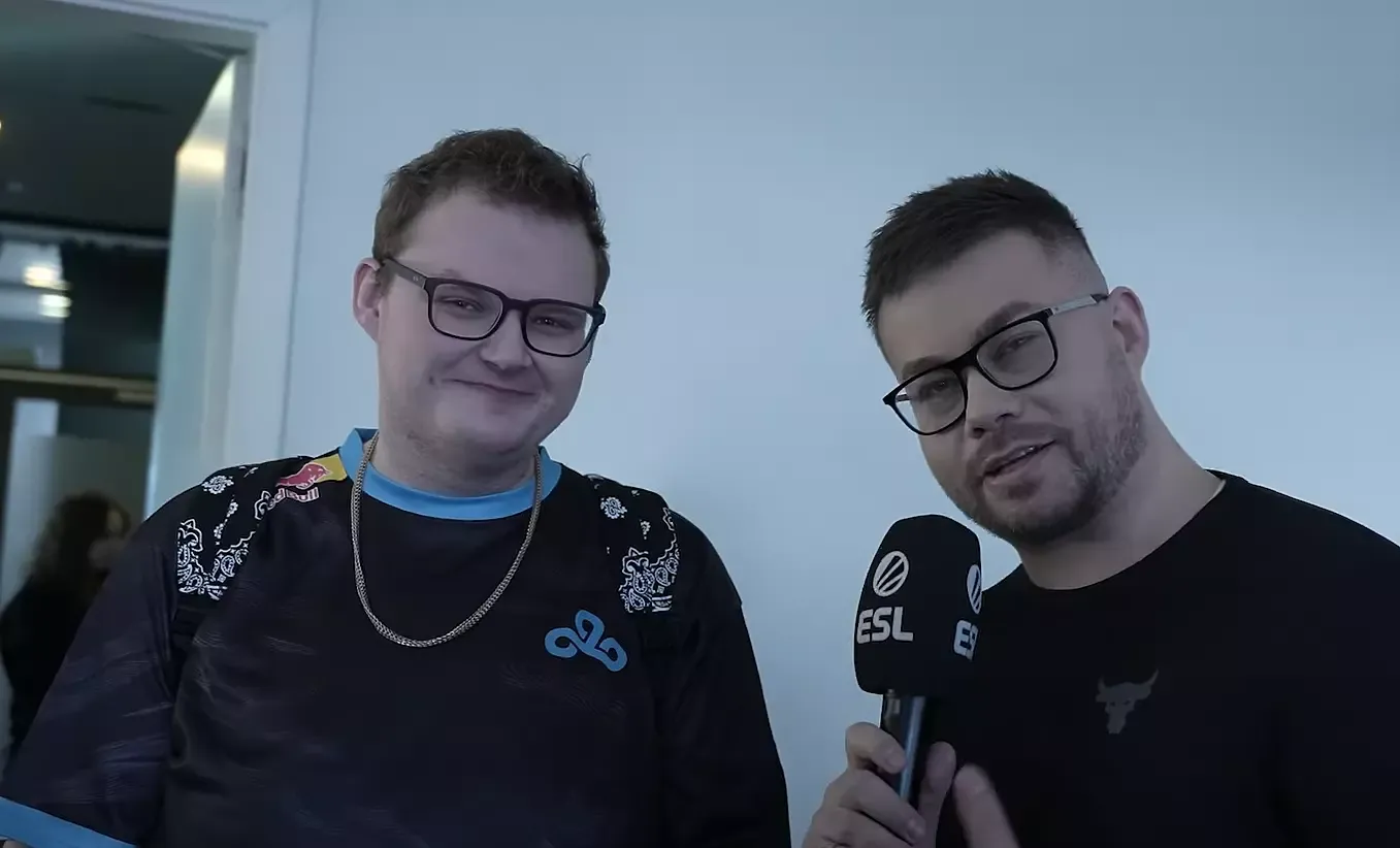 Кирилл Boombl4 Михайлов и Джеймс Бэнкс