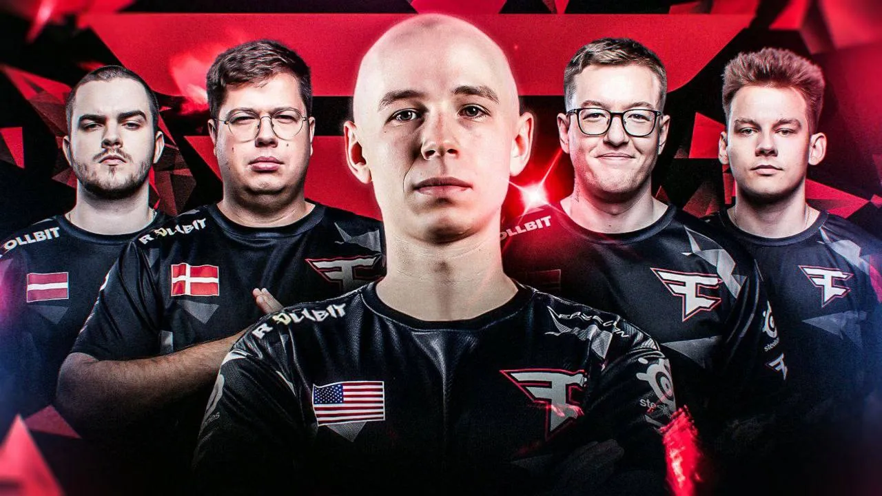 Джонатан EliGE Яблоновски в FaZe Clan