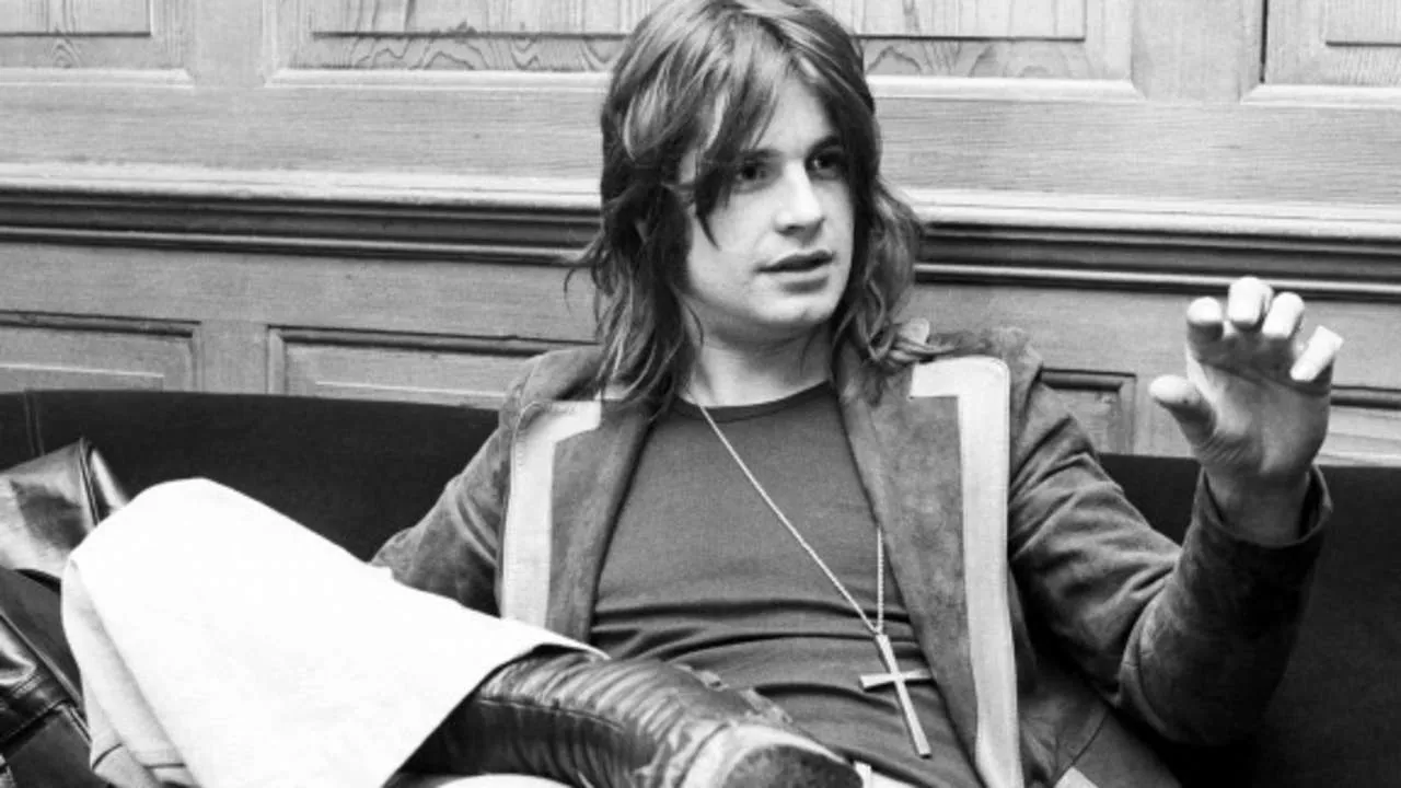 В 1970 году Оззи Осборн взял узнаваемый псевдоним и стал фронтменом Black Sabbath