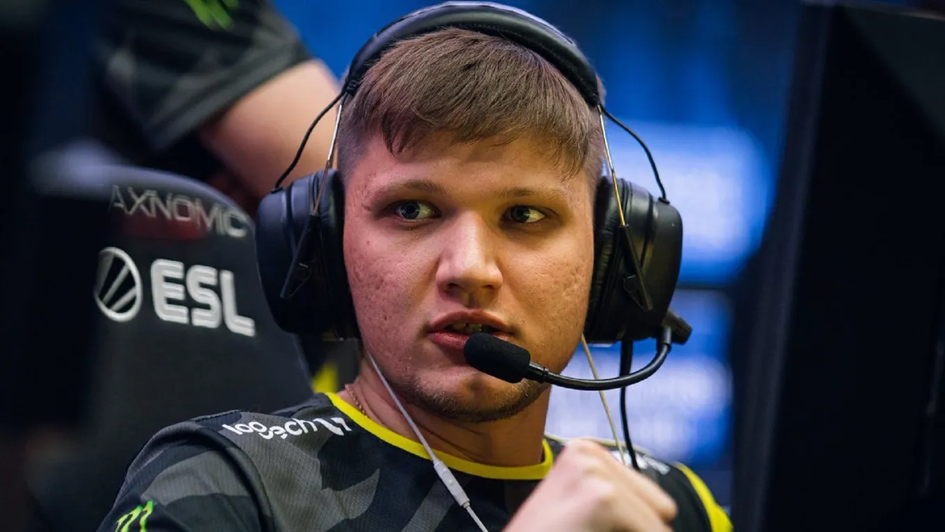 Александр s1mple Костылев
