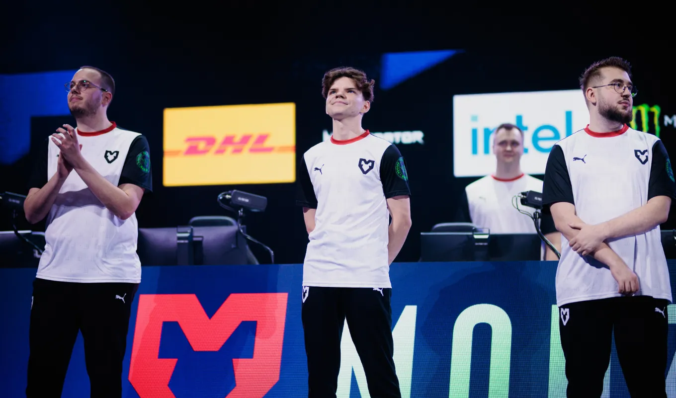 MOUZ
