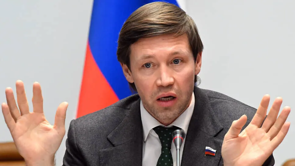 Артём Шейкин заявил, что наказывать будут тех, кто умышленно нарушил закон и передал SIM-карту третьим лицам с целью противоправных действий