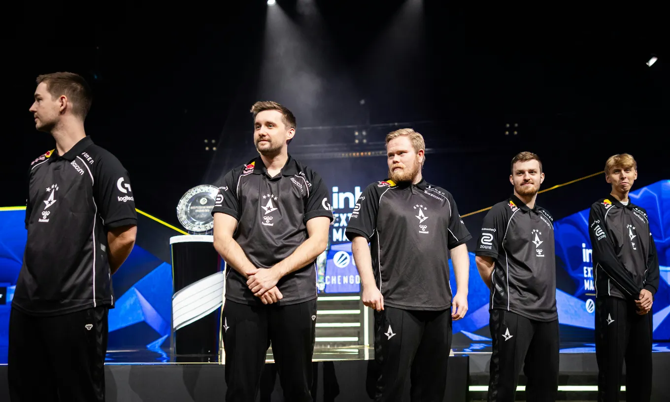 Прогноз на матч Astralis – Ninjas in Pyjamas: чем удивит подготовка HooXi к мейджору?