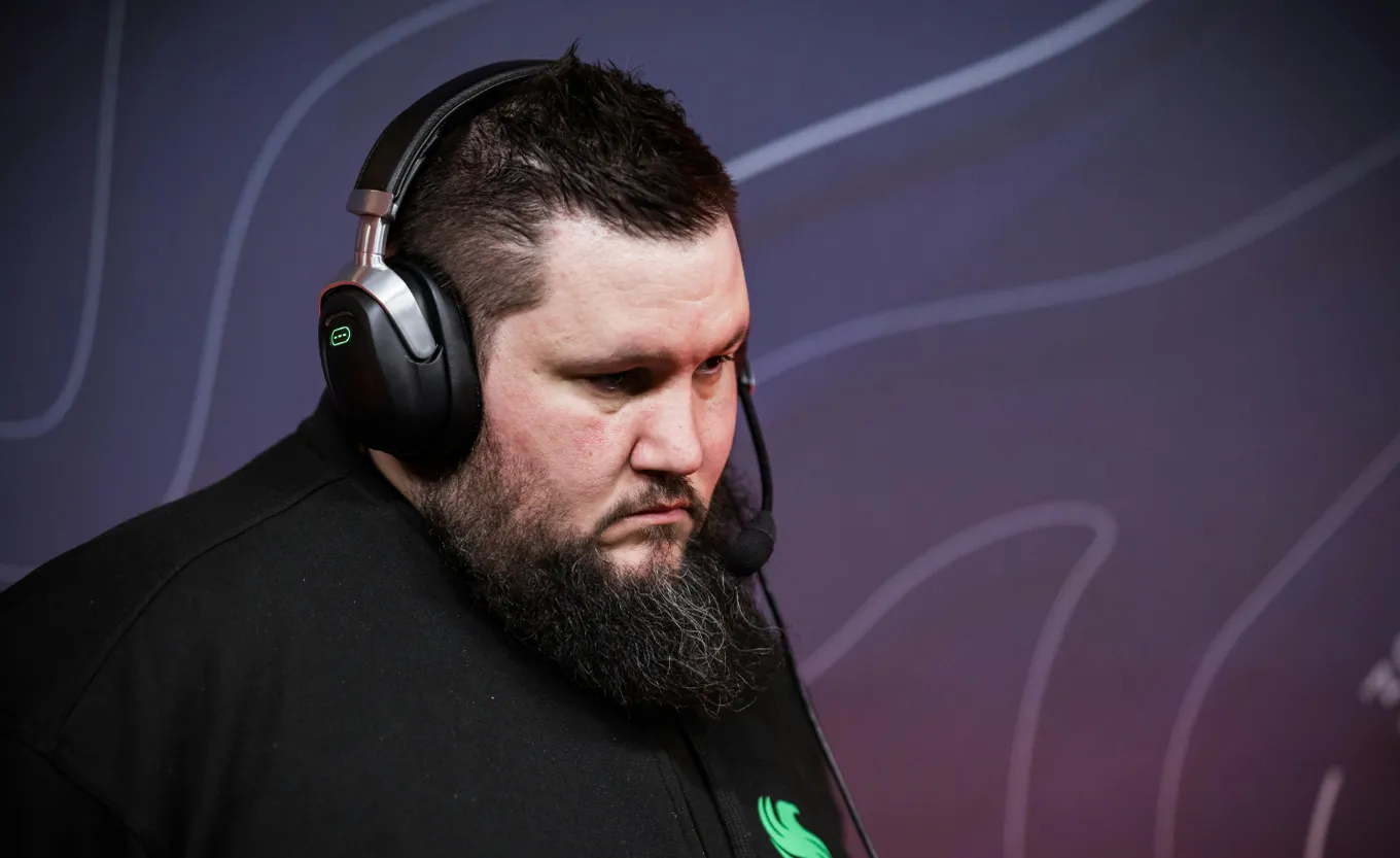 Falcons – Astralis: zonic против родной организации