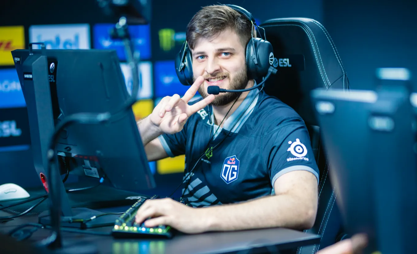 Абдул degster Гасанов отправился в Европу вслед за m0NESY