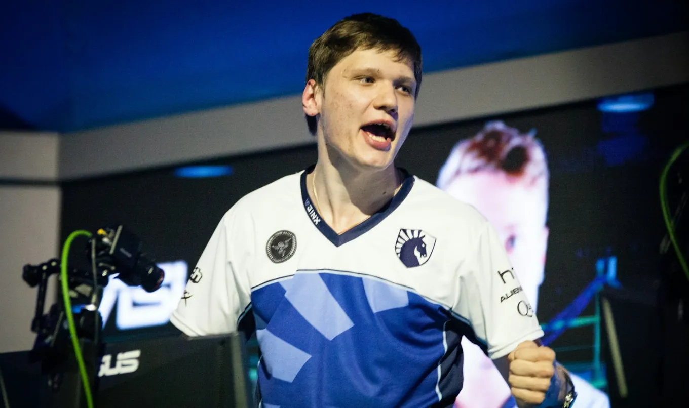 В 2016 году Александр s1mple Костылев стал первым русскоязычным снайпером, подписанным в англоязычную топ-команду