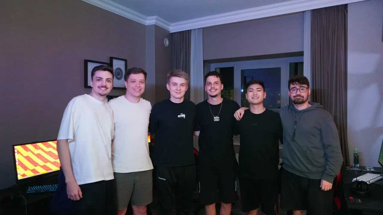 Фото от MIBR из социальных сетей