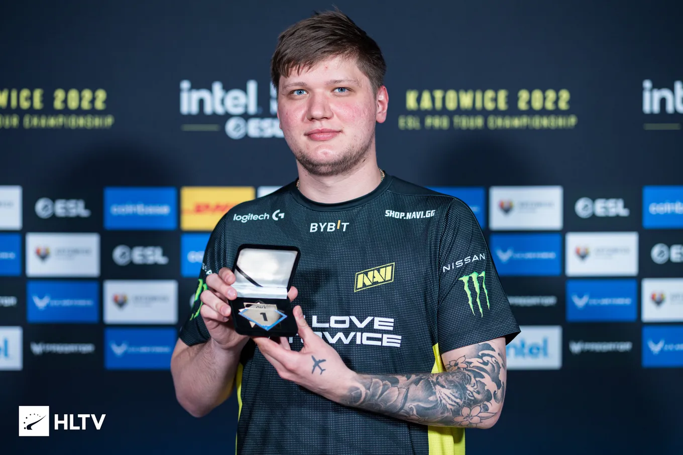 Natus Vincere — Complexity: очередная победа для СНГ-коллектива?