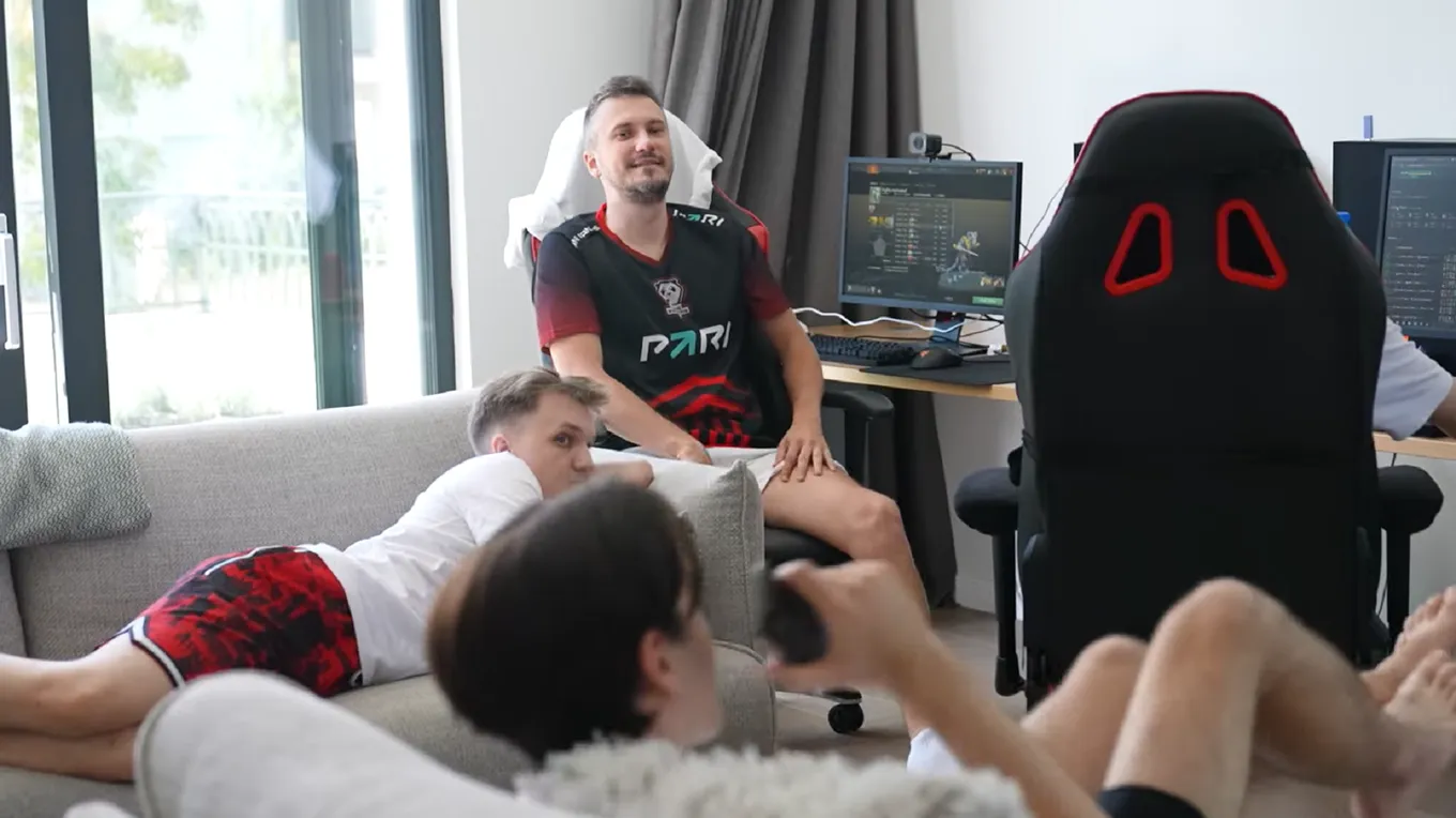 9 Pandas