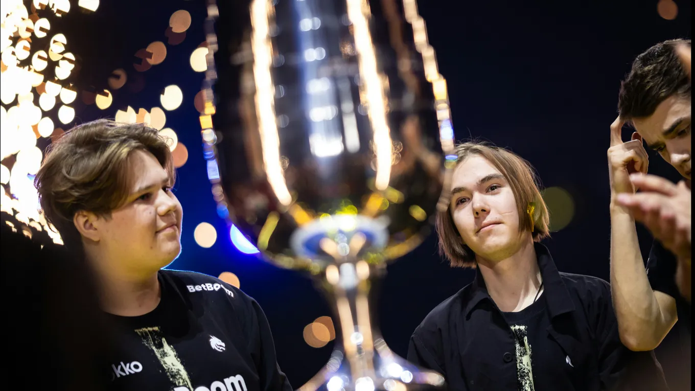 Прогноз на матч Team Spirit – Virtus.pro: «драконы» без проблем пройдут в полуфинал