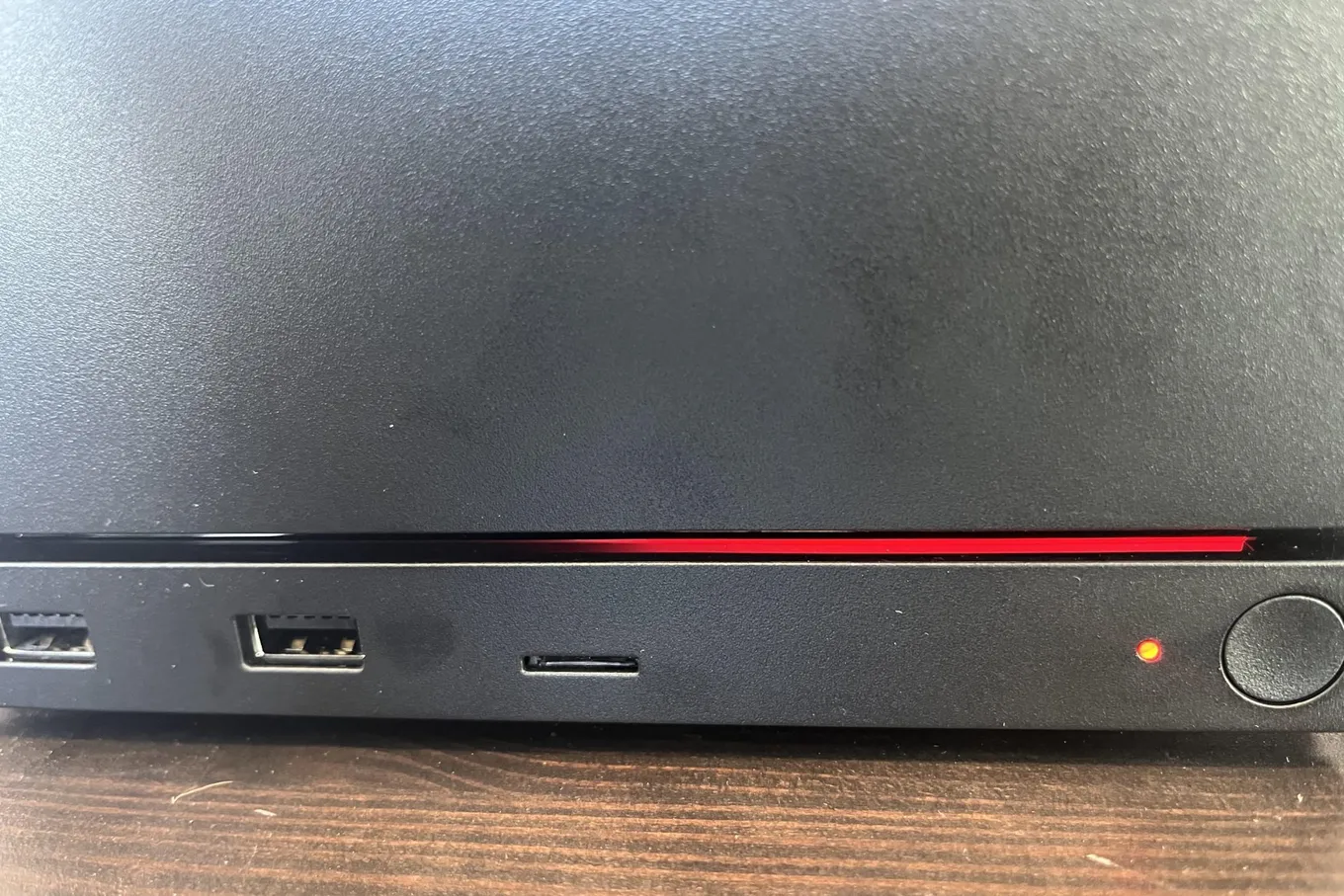 Steam Machine массово выходят из строя из-за «красной полосы смерти»