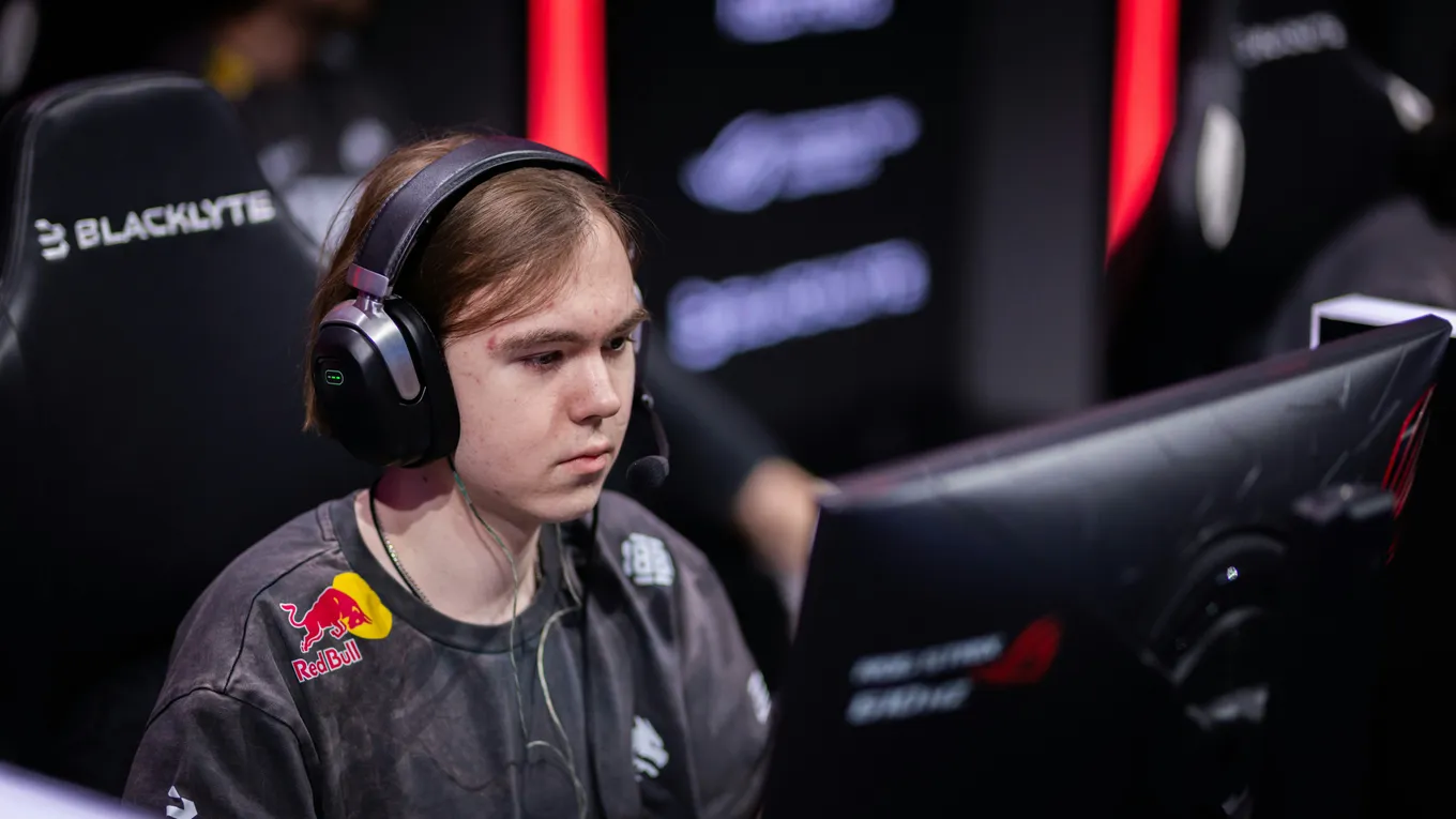 Прогноз на матч FaZe – Team Spirit: «драконы» подарят шансы?