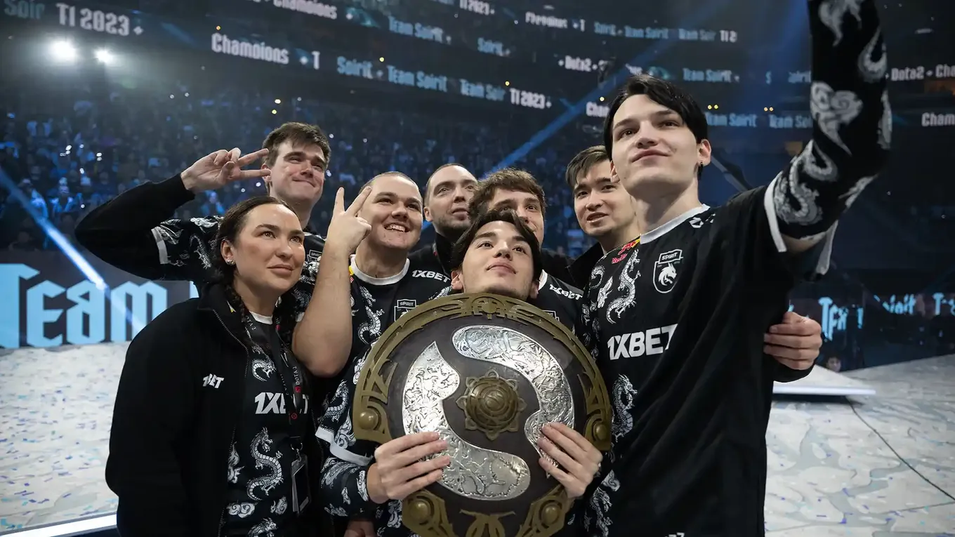 Team Spirit после победы на The International 2024