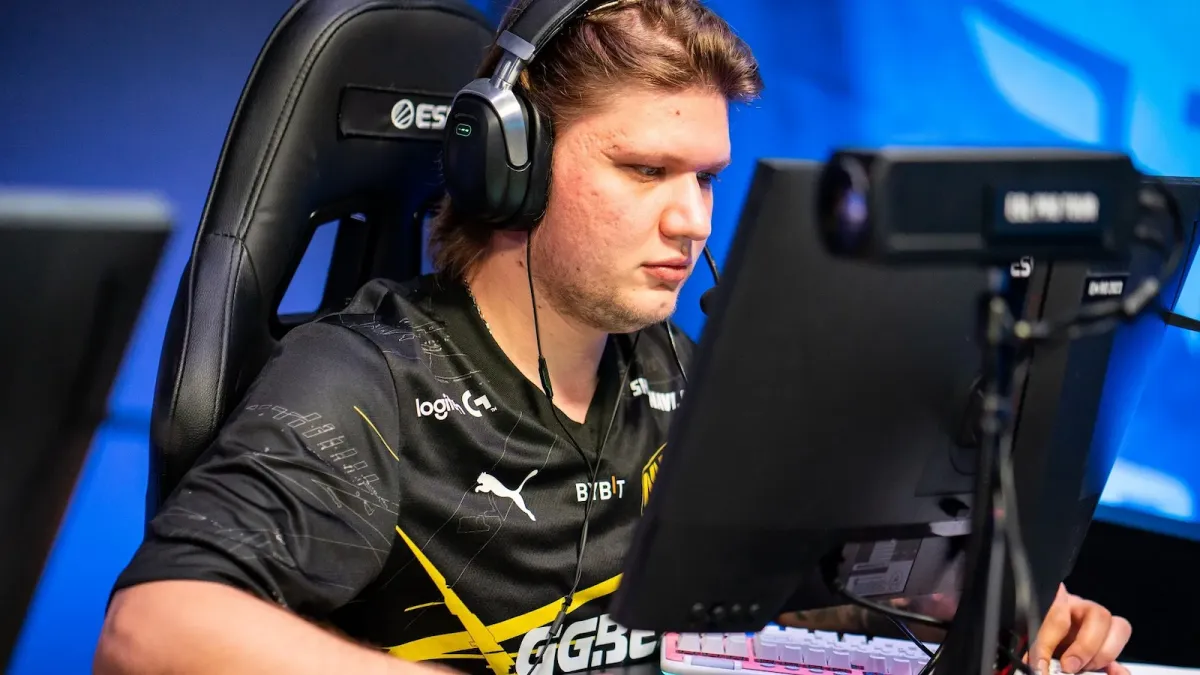 Александр s1mple Костылев