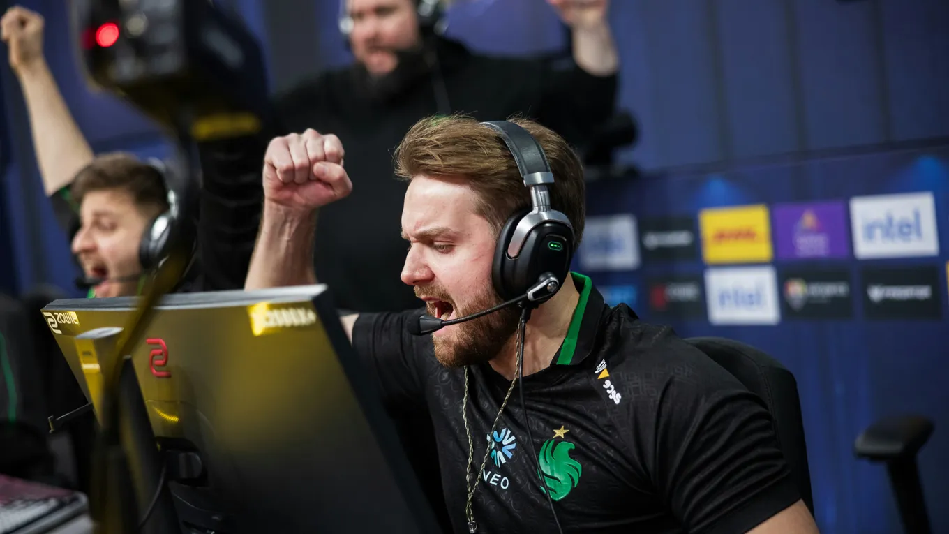 Team Falcons – FlyQuest: «соколы» начнут показывать неплохую игру