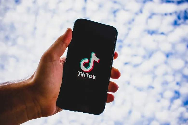 Приложение TikTok в России превратилось в архив старых видео