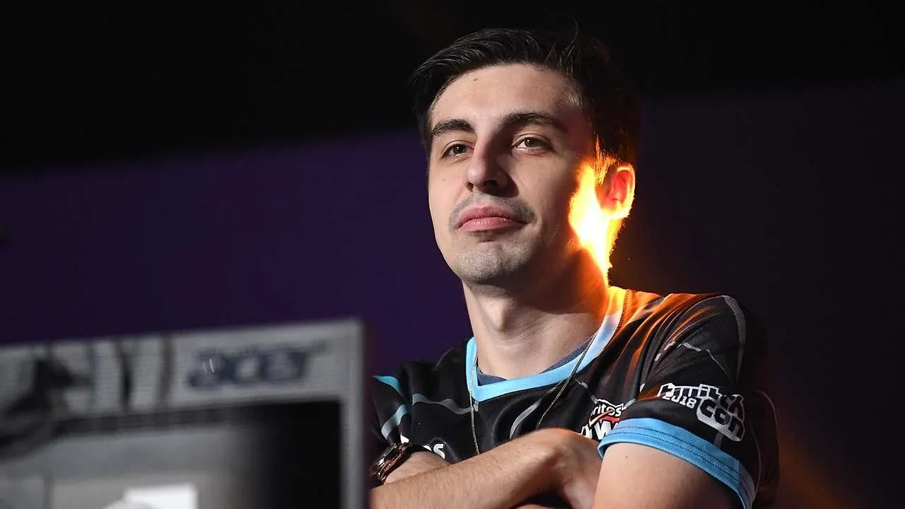 Майкл shroud Гжесек