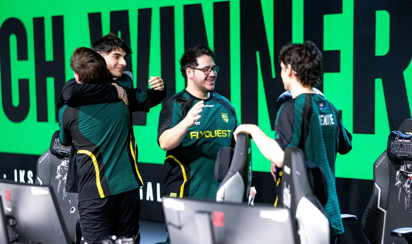 FlyQuest прошла во вторую стадию, не проиграв ни одного из трёх сыгранных матчей