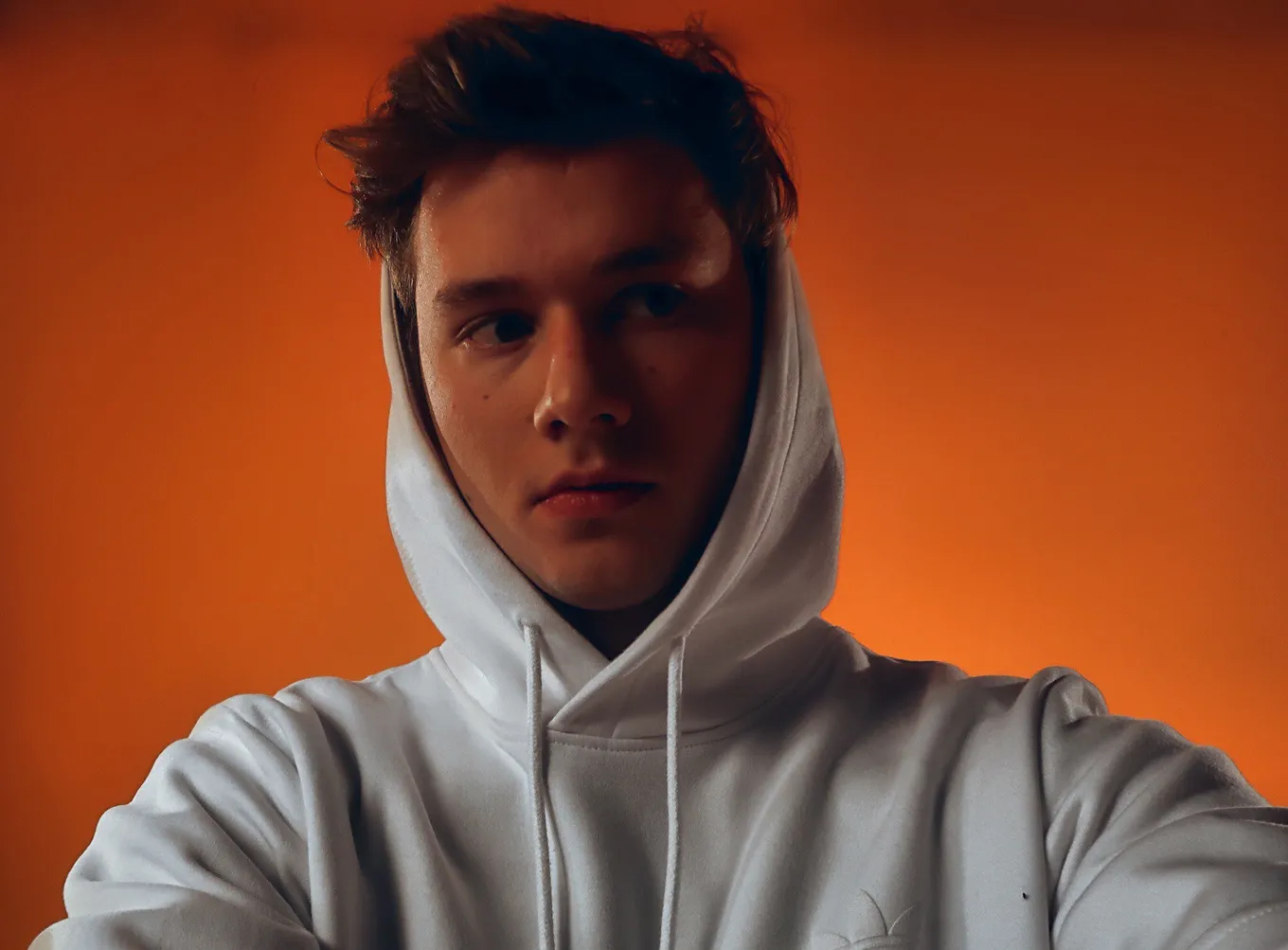 У Exile 4,8 миллиона подписчиков на YouTube