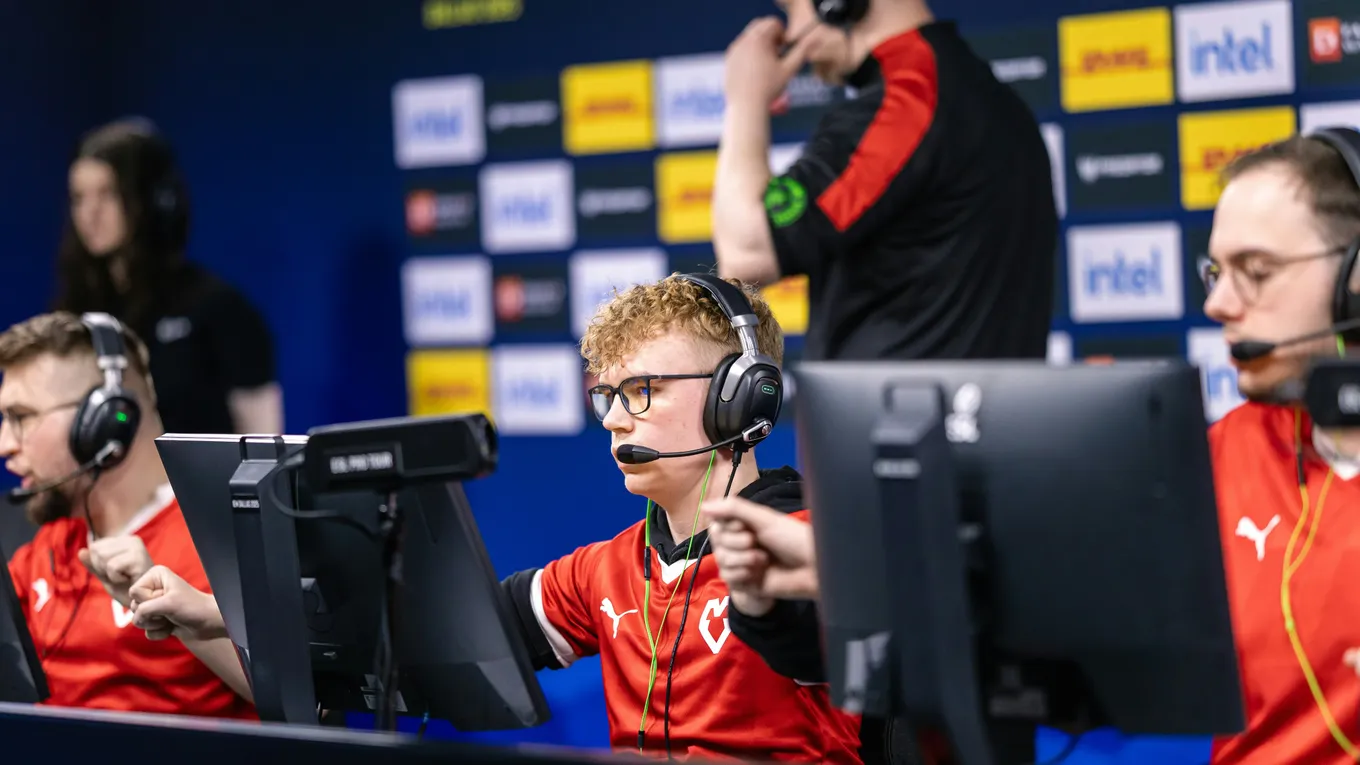 Прогноз на матч Team Liquid – MOUZ: «мышки» обеспечат себе место в плей-офф