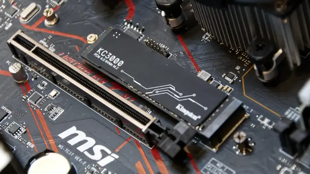 Kingston KC3000 в качестве лучшего SSD M.2 в 2024 году по мнению CyberMeta