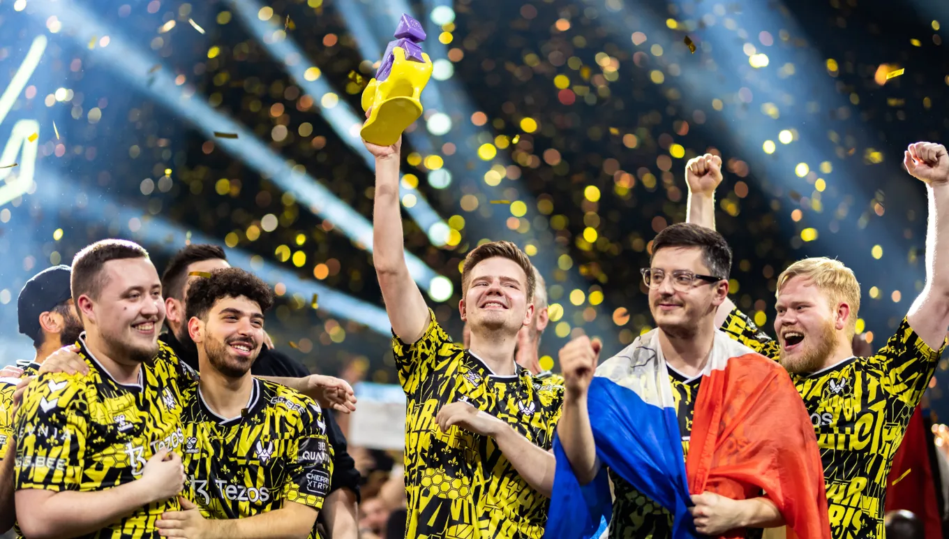Момент победы Vitality на BLAST.tv Paris Major 2023