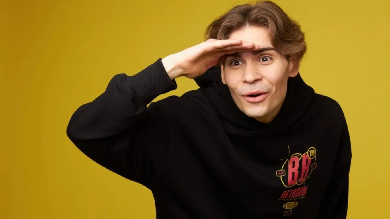 Александр Nix Левин