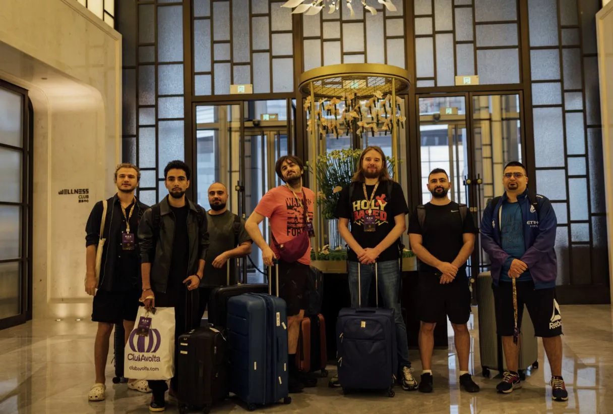 Тренером Nigma Galaxy является KuroKy, до этого чемпион TI 2017 долгое время занимал место пятого игрока
