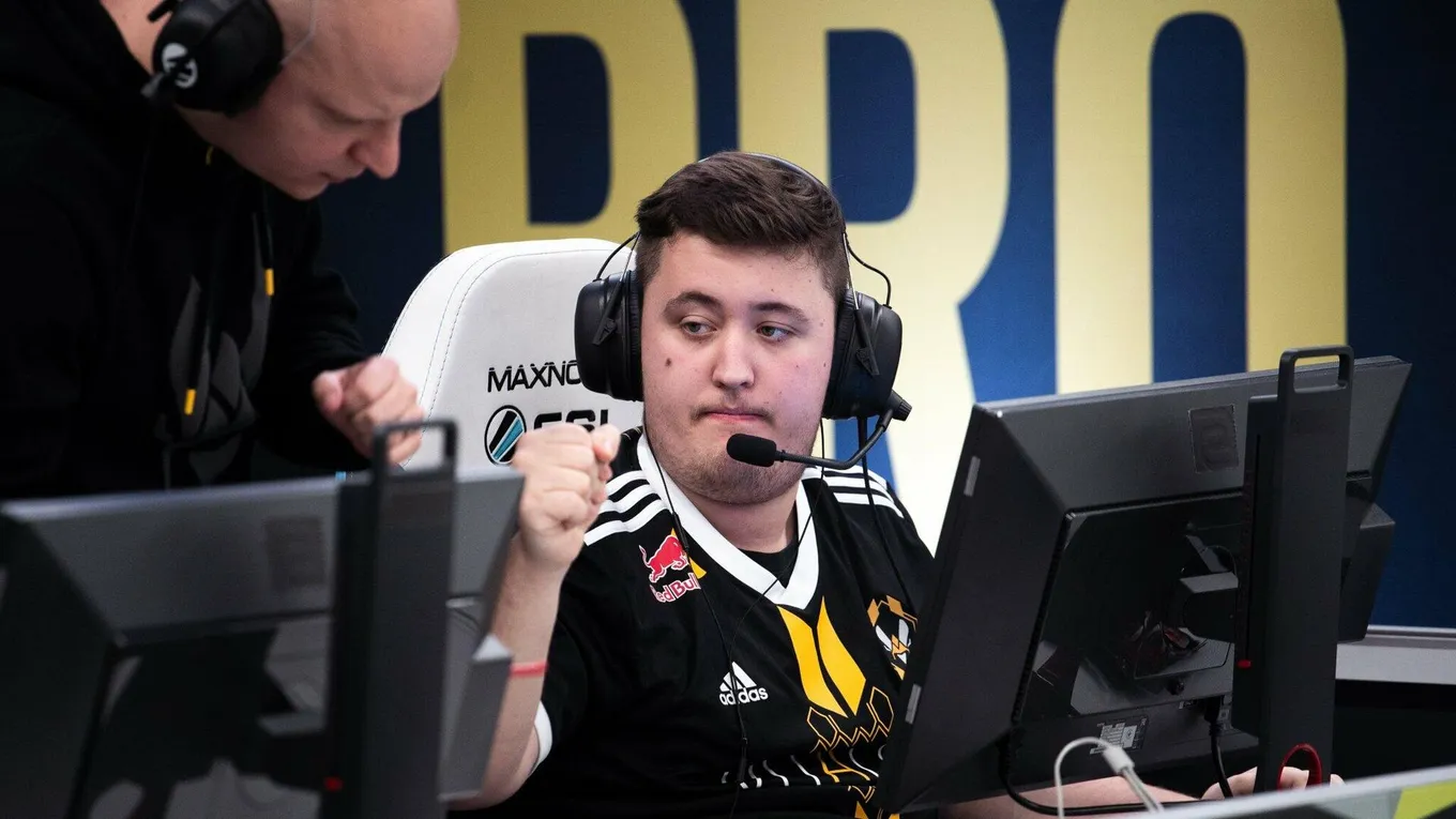Team Vitality – Heroic: «шмели» без проблем выйдут в полуфинал IEM Dallas 2024