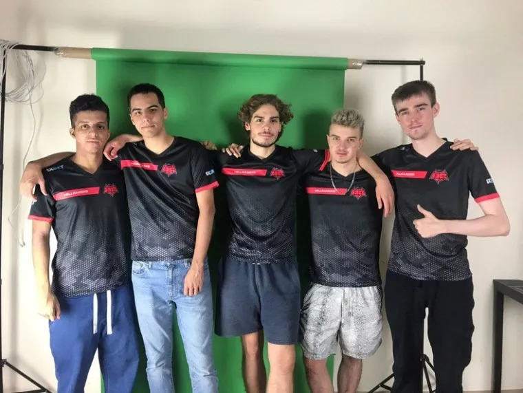 Nix и Miposhka играли вместе в составе команды HellRaisers
