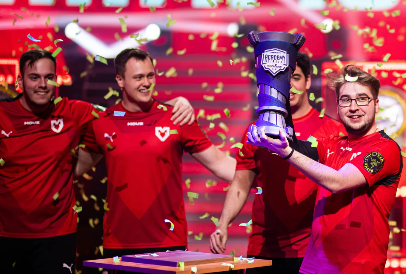 Нынешний костяк MOUZ: torzsi, xertioN и Jimpphat – все трое в разное время прошли через MOUZ NXT и поднимались в основу через структуру клуба