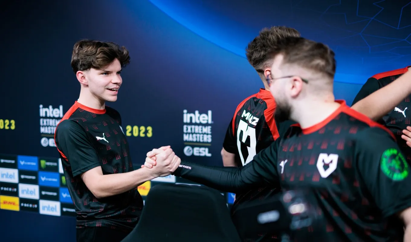 Team Spirit – MOUZ: российский коллектив одержит вторую победу на турнире