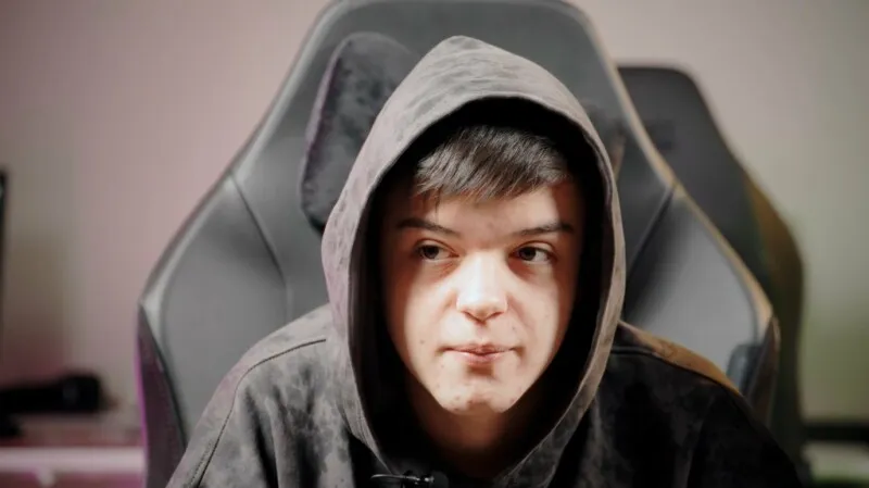 Голубенко поднял первые 3000 elo на FACEIT, играя в CS в компьютерном клубе
