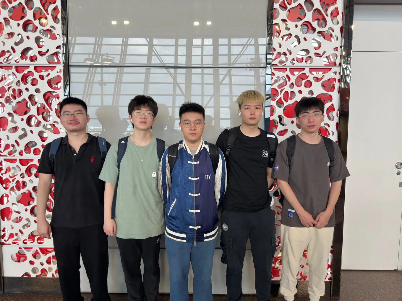 Ростер LGD Gaming