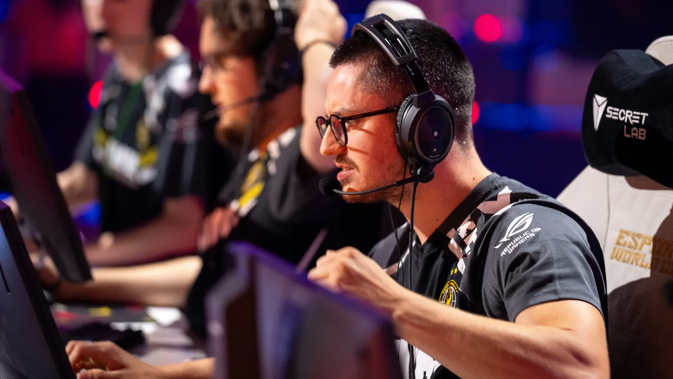 Прогноз на матч Vitality – FaZe: фаворит обеспечит себе место в полуфинале