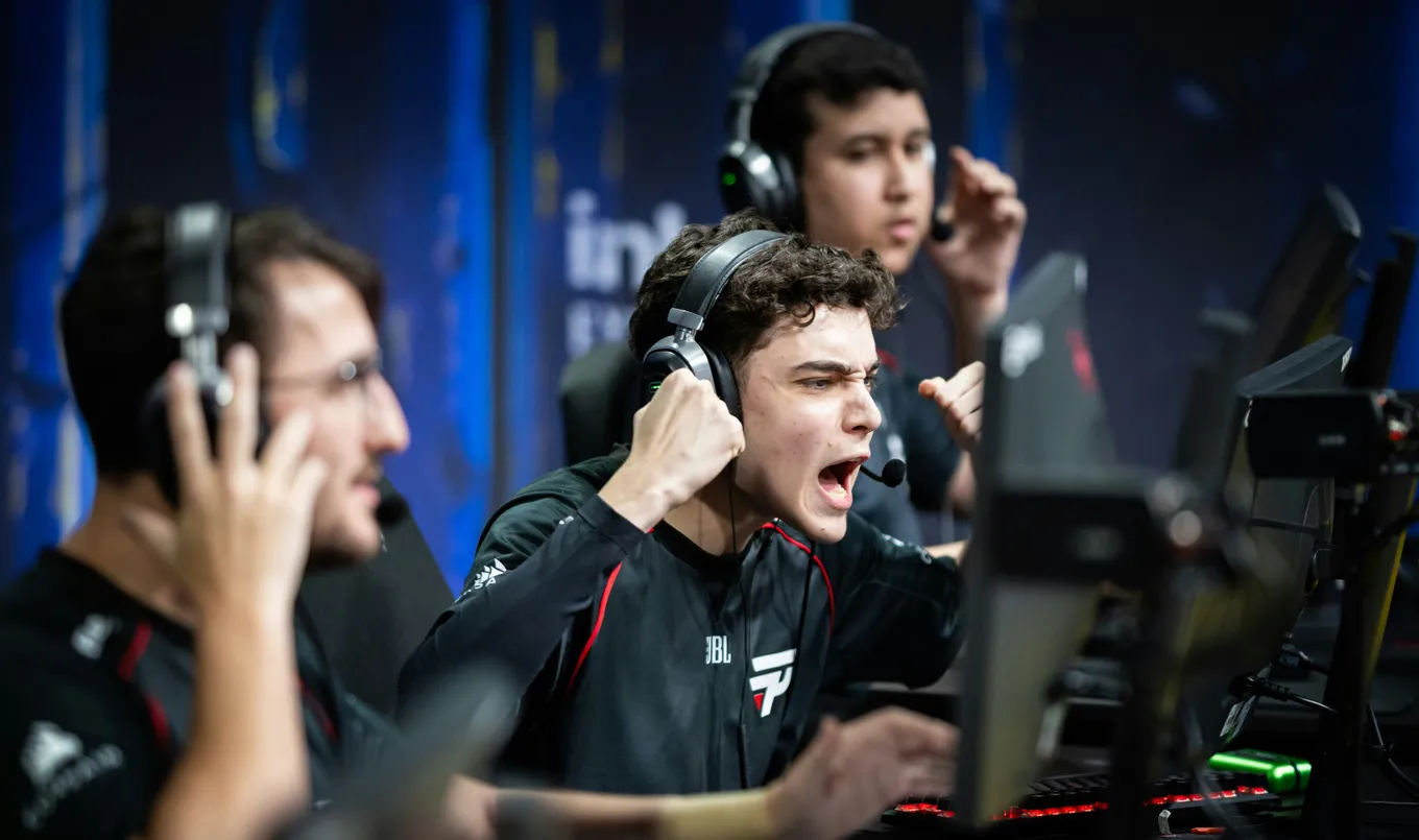 Прогноз на матч FaZe Clan – paiN Gaming: бразильцы не почувствуют соперника