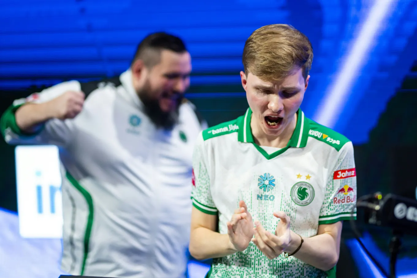 Прогноз на матч Astralis – Falcons: m0NESY не оставит и шанса датчанам