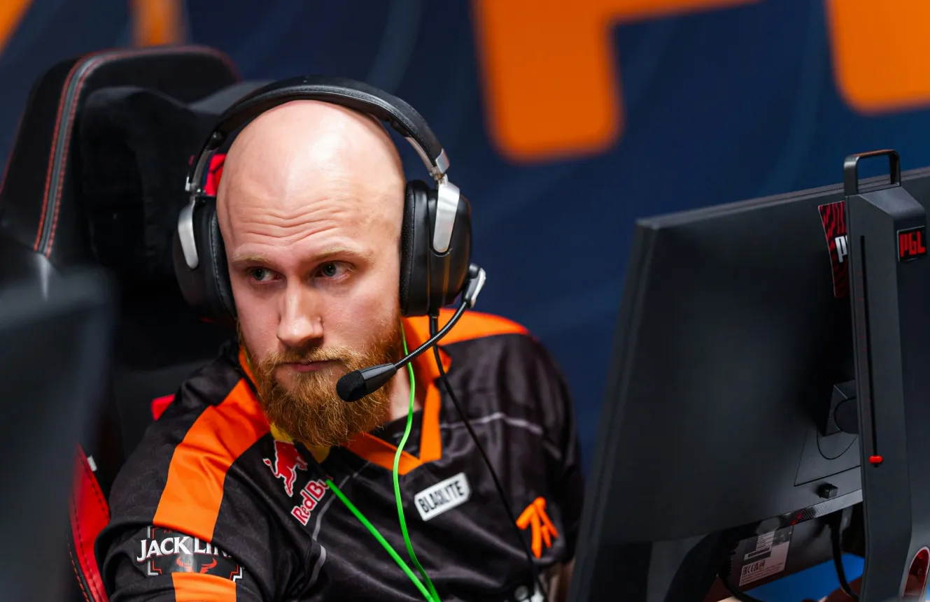 Прогноз на матч Fnatic – MIBR: неожиданные претенденты на последнее место