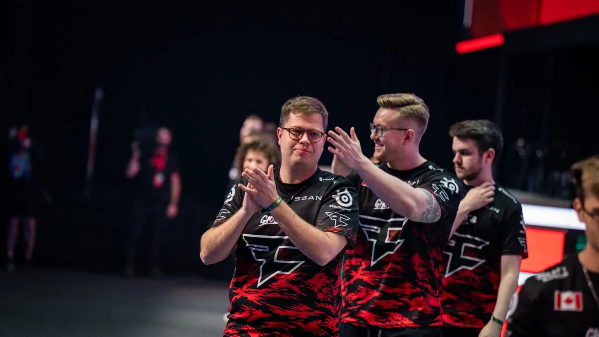 FaZe – MOUZ: ждём продолжения винстрика для FaZe