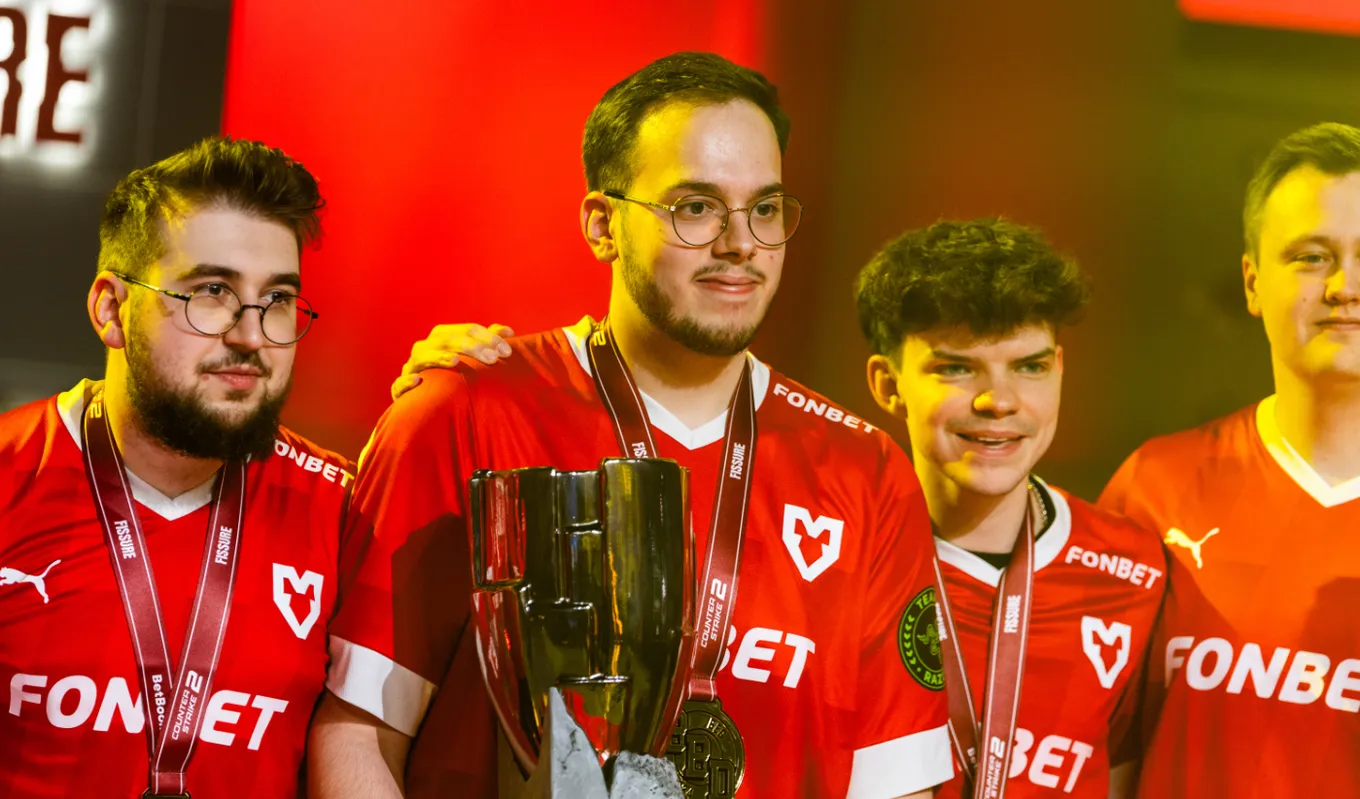MOUZ