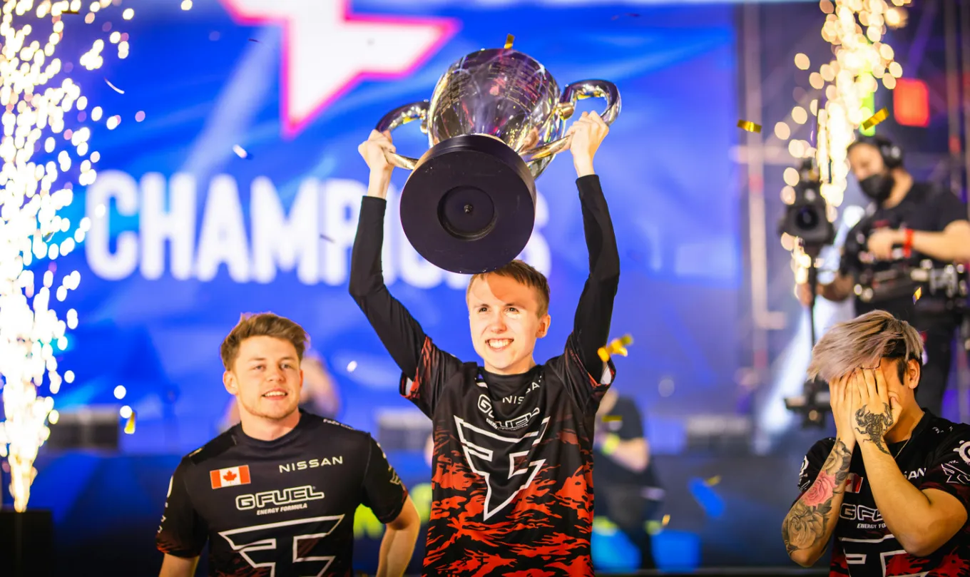 Первый трофей Робина ropz Кула с FaZe (IEM Katowice 2022)