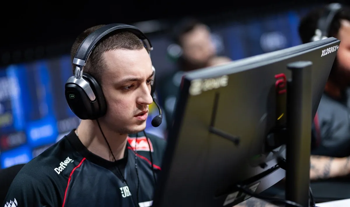 HLTV: MIBR близка к подписанию nqz на роль снайпера