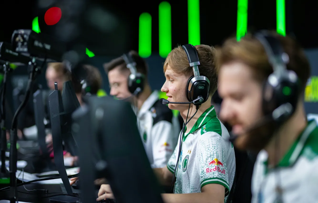 Прогноз на матч Falcons – Vitality: попытка взять первый трофей для kyousuke