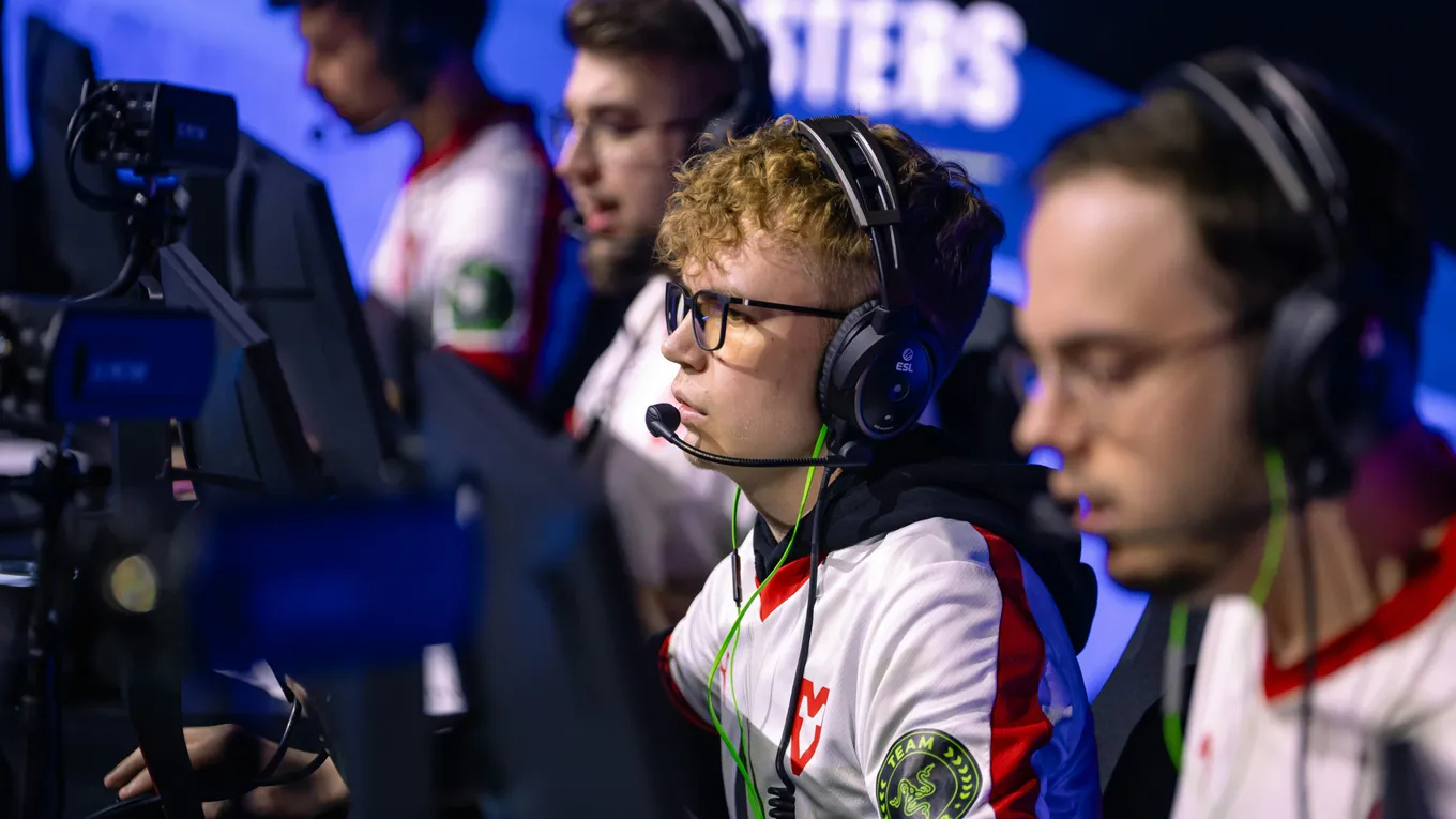 Прогноз на матч MOUZ – Vitality: «мышки» способны прервать победный стрик оппонента