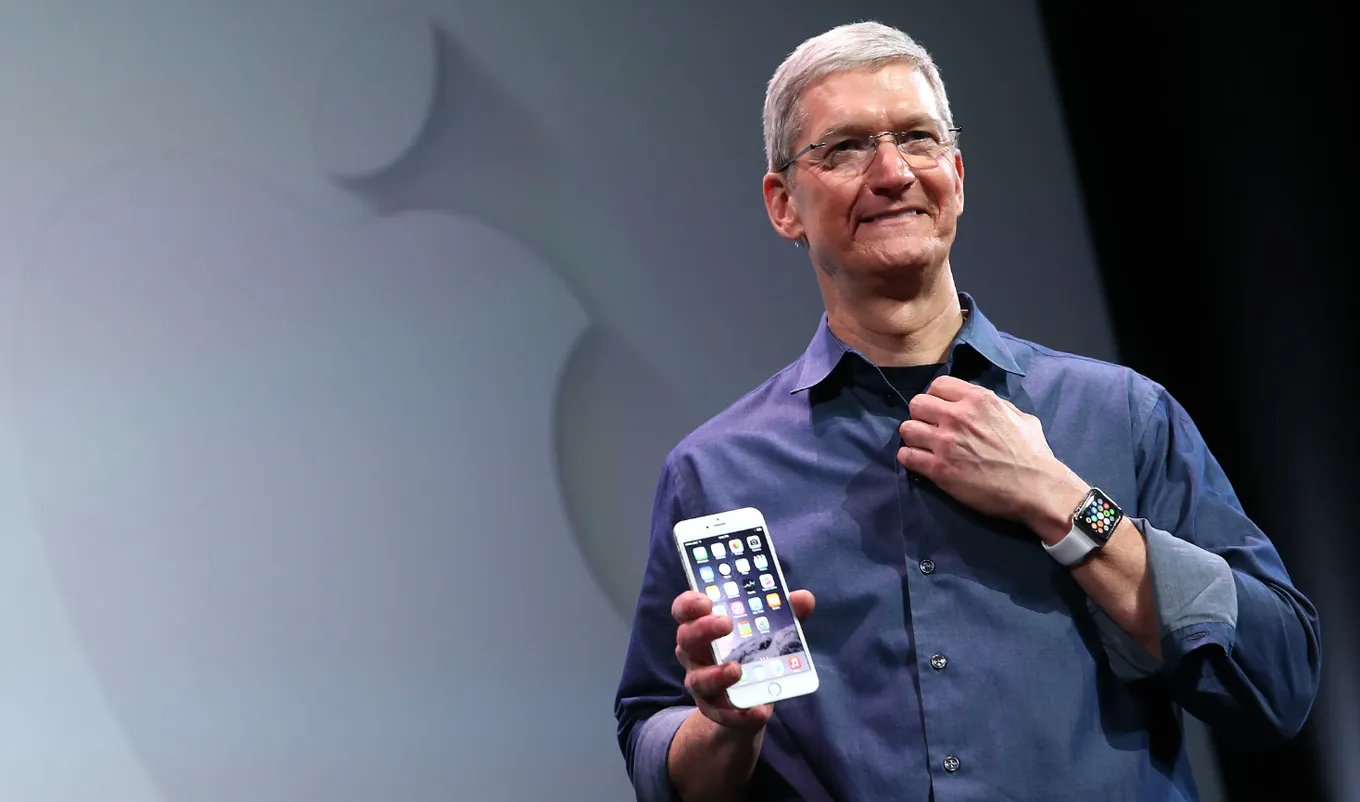 Если верить Тиму Куку и Apple, Айфонам нужно привыкнуть к iOS 26, а проблемы с перегревом и разрядкой устройства пропадут через несколько дней